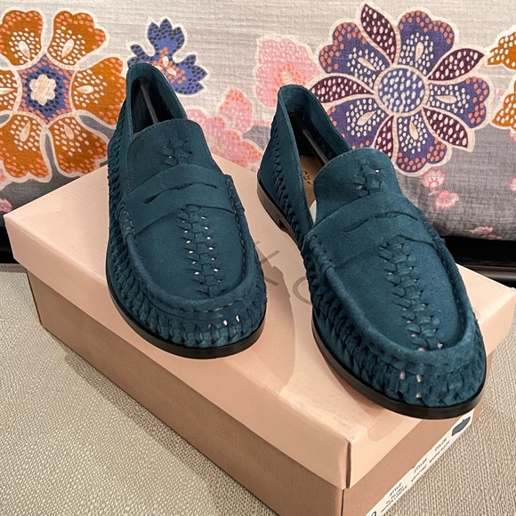 PILCRO WOVEN LOAFERS - Picture 3 of 6